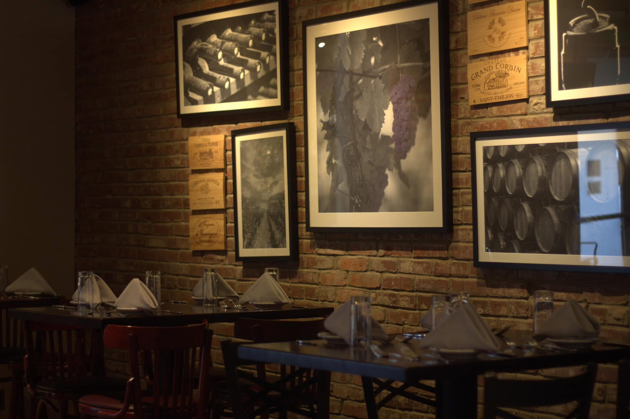 The Art of Hosting a Business Dinner That Closes Deals